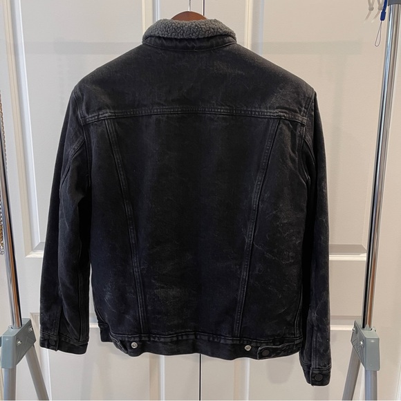 Levi's Denim Sherpa Jacket - Picture 4 of 8